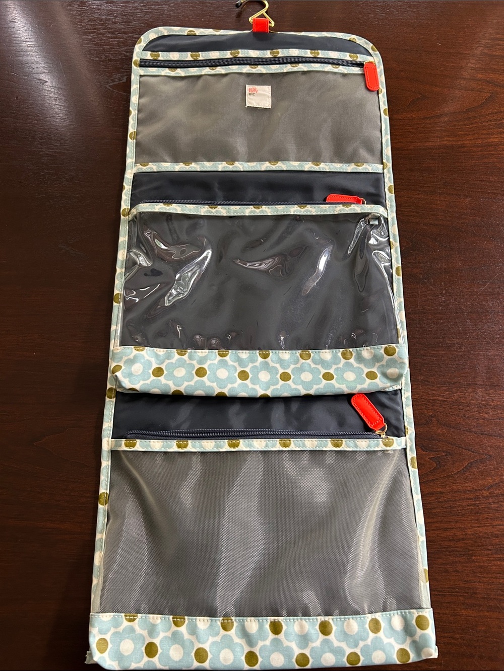 NWOT Orla Kiely cosmetics travel bag